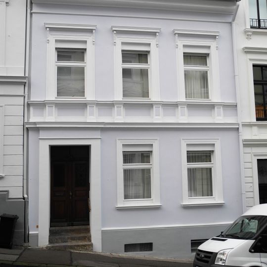 Sadowastraße 26