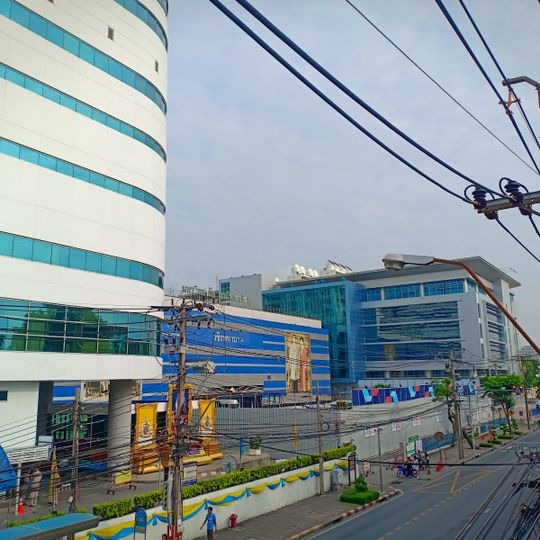 Faculty of Medicine Vajira Hospital, University of Bangkok Metropolis