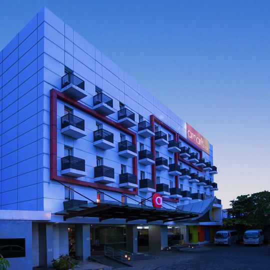 Amaris Hotel