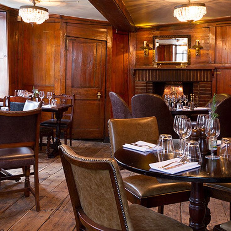 The Spaniards Inn