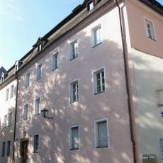 Dompfarrhof, ehemaliges Kanzlerhaus von Niedermünster