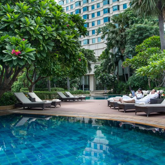 RAMA GARDENS HOTEL BANGKOK- SHA Extra Plus Certified