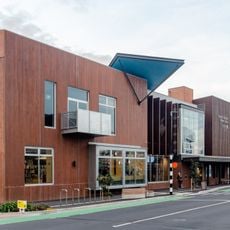 Matuku Takotako: Sumner Centre