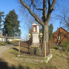 Boží muka v Ptení u zámku