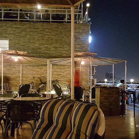 Bistro 201