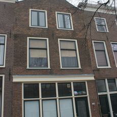 Nieuwe Rijn 108, Leiden