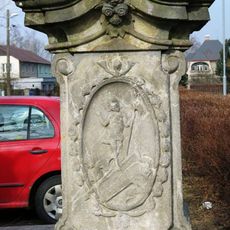 Kříž u kostela v Ruprechticích