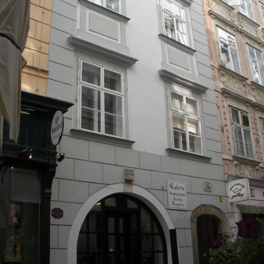 Miethaus, Zum Einsiedler