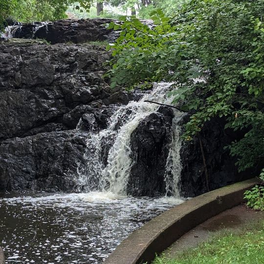 Mill Pond Falls