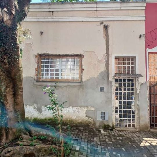 Imóvel à Rua Dona Inácia Uchoa, nº 177