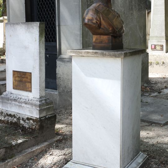Grave of Ménard