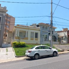 Imóvel à Avenida Chateaubriand, nº 554/556