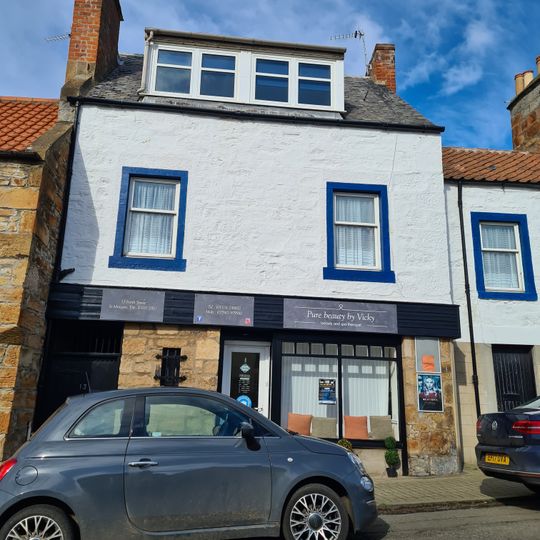 13, 15 Forth Street, St Monance