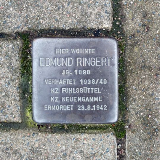 Stolperstein en memoria de Edmund Ringert