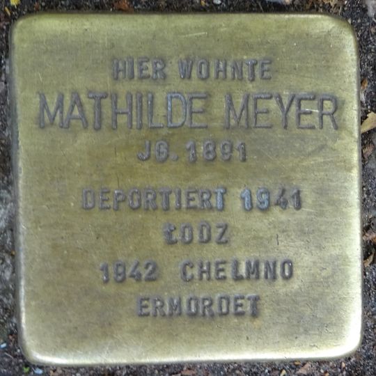 Stolperstein en memoria de Mathilde Meyer