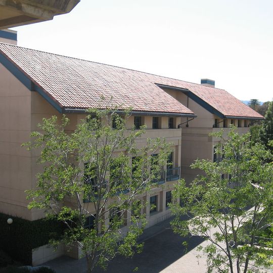 Green Earth Sciences Research Building