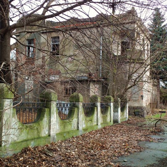 Dwór na Starołęce w Poznaniu