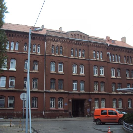 Здание интендантской казармы