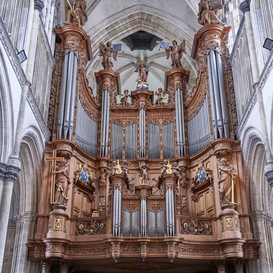 Orgue de tribune de la cathédrale Notre-Dame de Saint-Omer