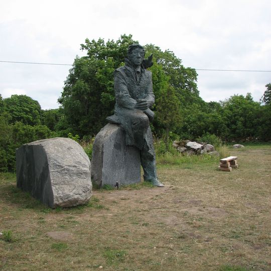 Monument to Juhan Smuul