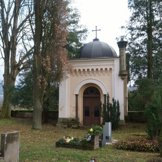Kaple na hřbitově v Hodkovicích nad Mohelkou