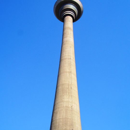 Torre de rádio e televisão de Tianjin