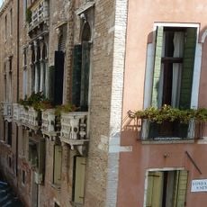 Palazzo Donà-Ottobon, Venice