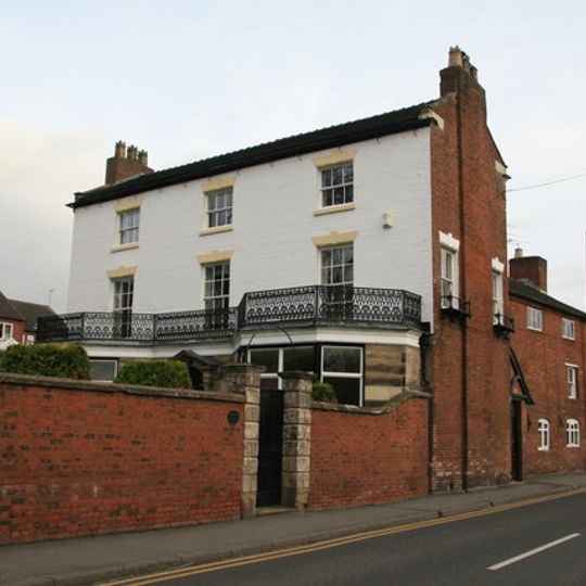 The Mansion House And Attached Wall
