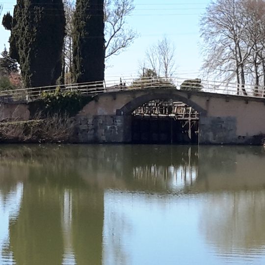 Écluse de la Peyruque