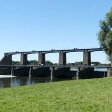 Holme Sluices