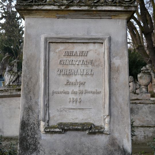 Ev. cintorín Kozia brána, náhrobník