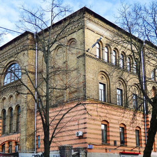 40 Yaroslaviv Val Street