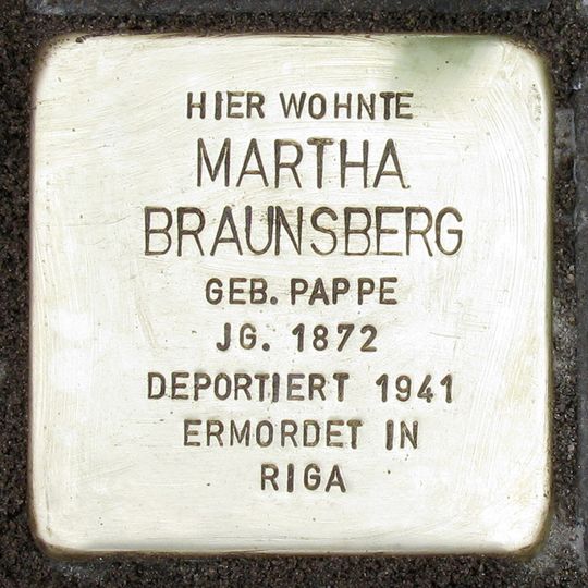 Stolperstein en memoria de Martha Braunsberg