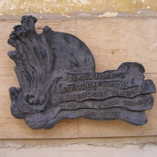 Gymnázium, kláštor piaristov, tabuľa pamätná