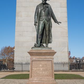 Statue of William Prescott
