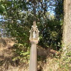 Kříž na severním okraji Borovice