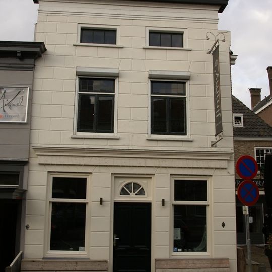 Voorstraat 2, Willemstad