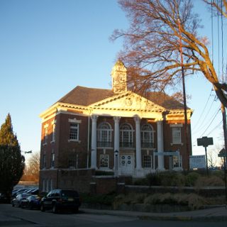Old Town Hall Historic District