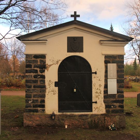 Sepulchral chapel of von Wendt family