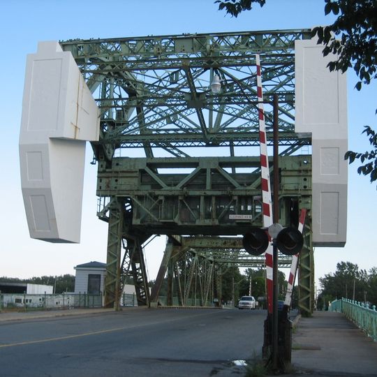 Puente basculante de Cherry Street Strauss Trunnion