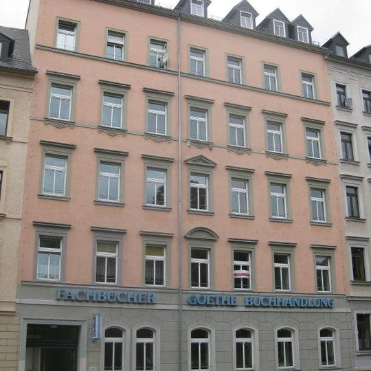 Mietshaus in geschlossener Bebauung Theodor-Körner-Platz 14
