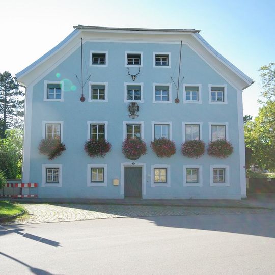 Ehemals Gut Plachentrum, dann Salzburgisches Pfleggericht und Forstamt