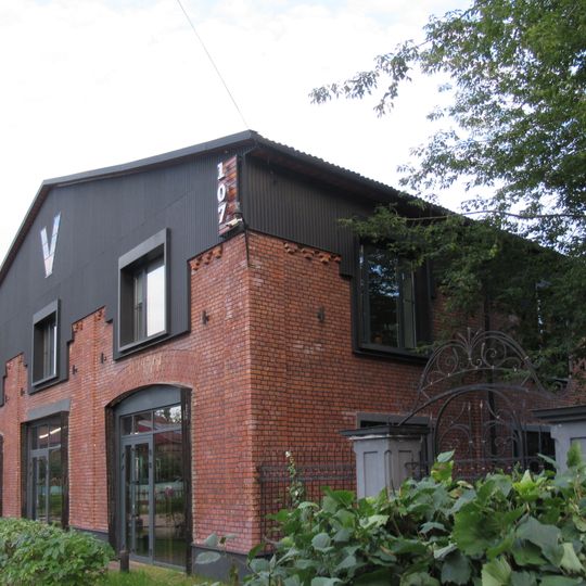 Здание конюшен и пожарного депо