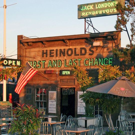 Heinold's First and Last Chance Saloon