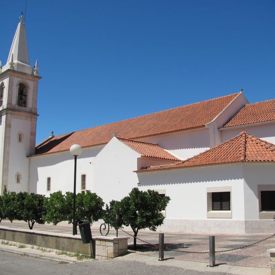 Igreja Paroquial de Cortes