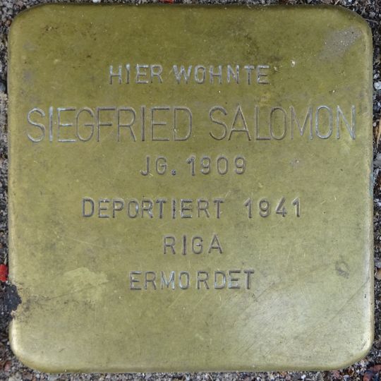 Stolperstein en memoria de Siegfried Salomon
