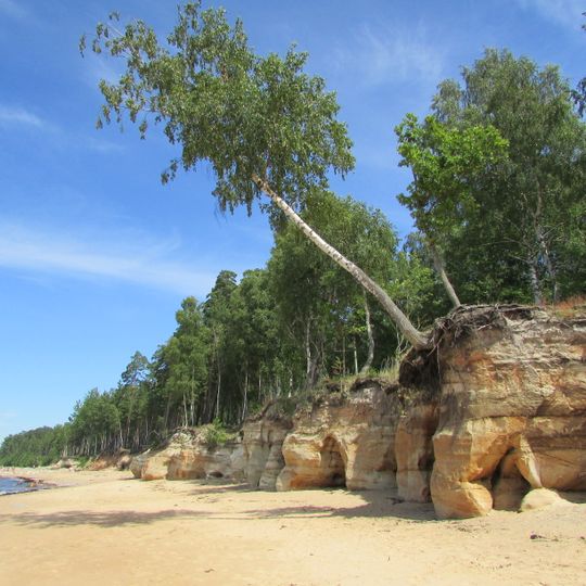 Veczemju Cliffs