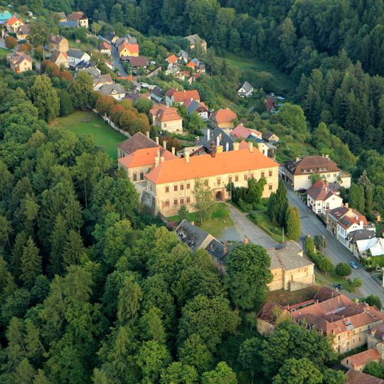 Rataje nad Sázavou Castle