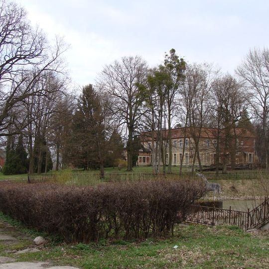 Zespół ruralistyczny wraz z zabudową mieszkaniową, gospodarczą i zielenią