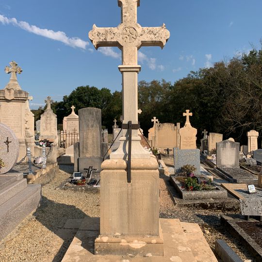 Cemetery cross of Arbigny